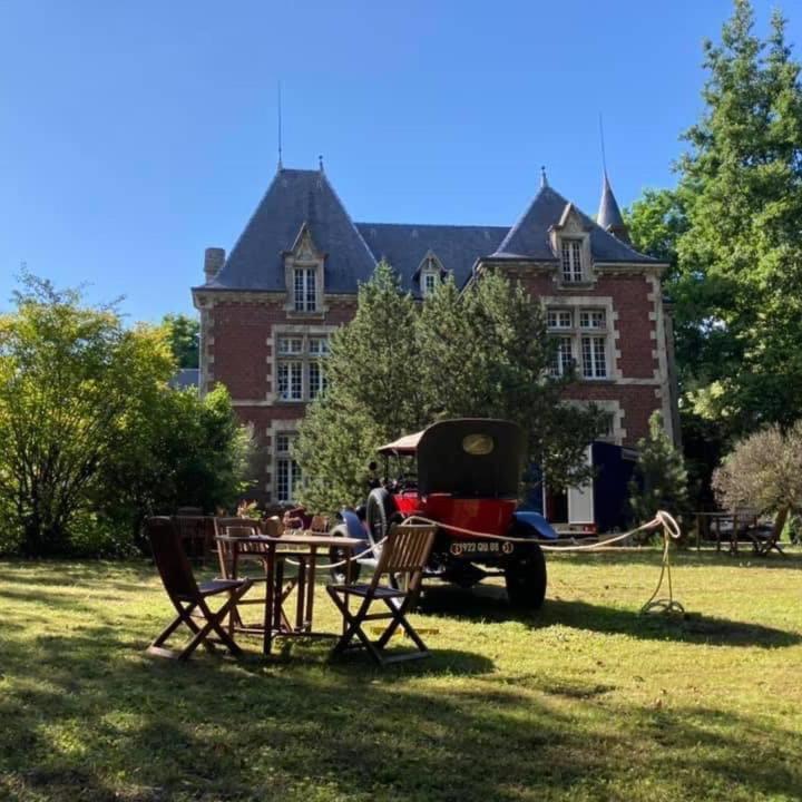 Domaine De La Croix De Saint Lambert Poix-Terron Exterior foto